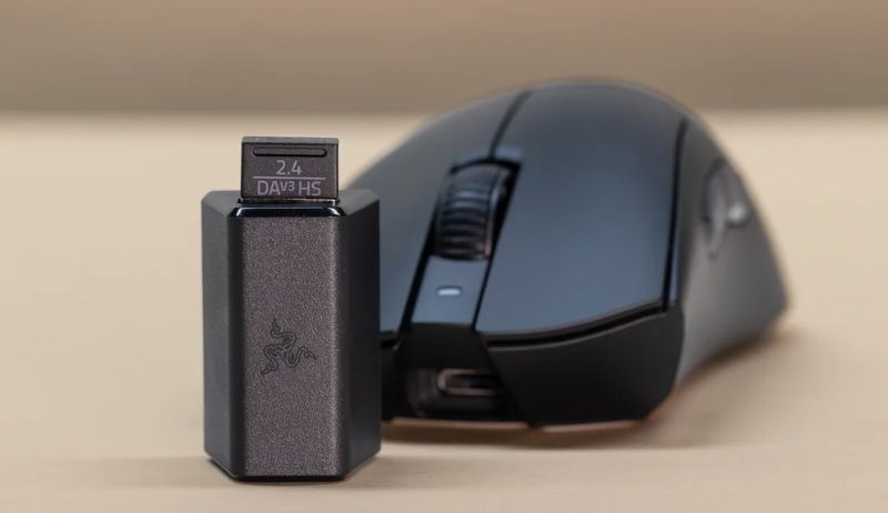 Razer DeathAdder V3 HyperSpeed Mouse: Lightweight Powerhouse for Gamers in 2026